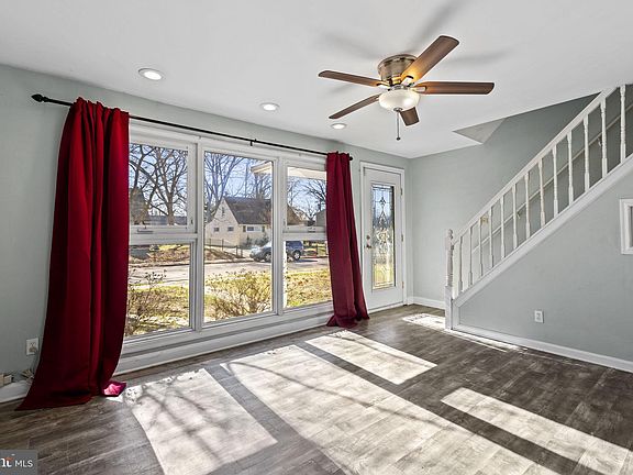 3rd image of 104 Beth Rd