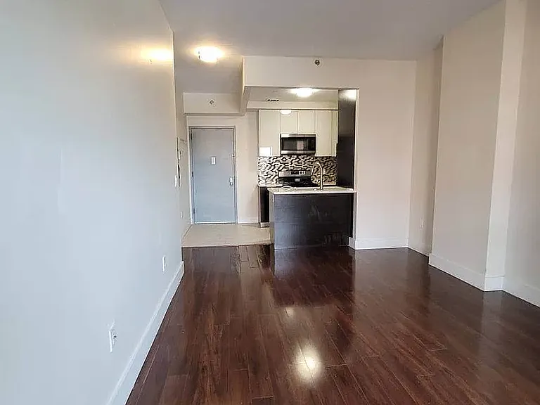1122 Chestnut Ave #4 — Photo 4
