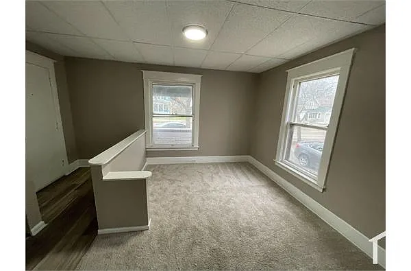 Building Photo - 239 Ann St NE #1