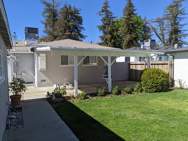 5636 Cedros Ave — Photo 26