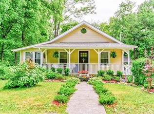 36 Julie Ln, Greenwood Lake, NY 10925