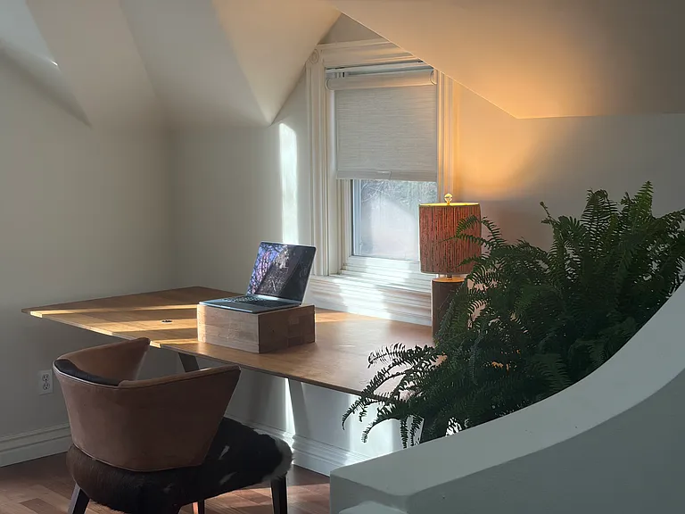 Maxwell Ave — Photo 17