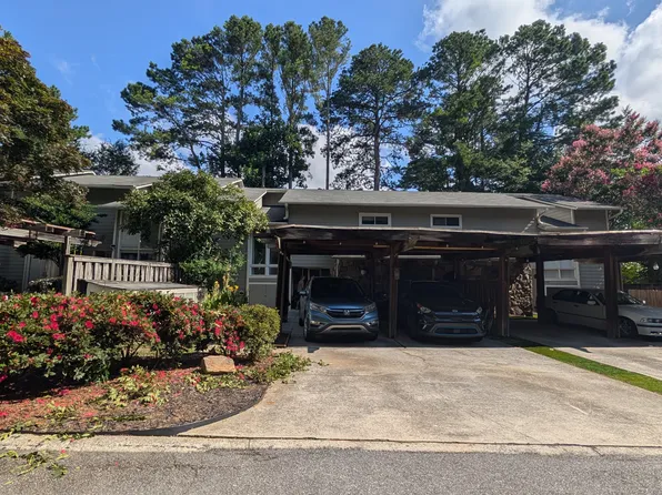 2078 Clairmeade Valley Rd NE, Atlanta, GA 30329