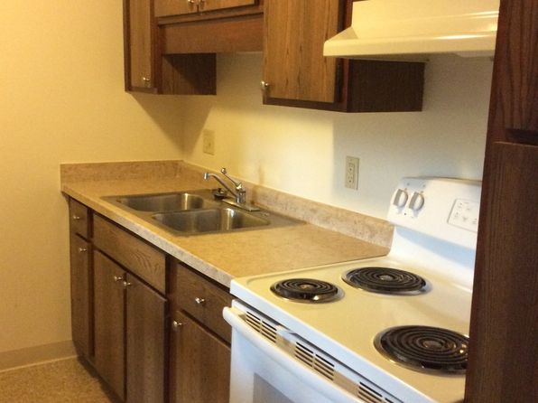 2050 Meadow Ln APT 1-12