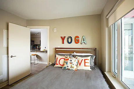 1235 11th Ave SW — Photo 38
