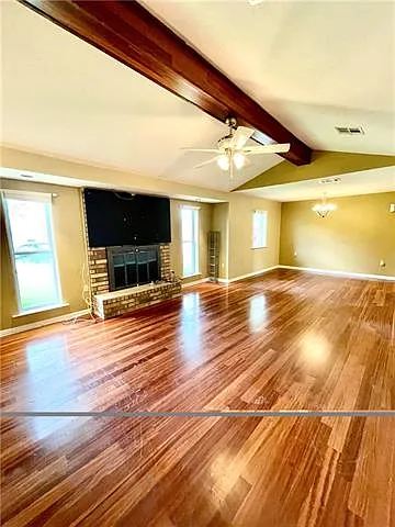 7597 Vincent Rd — Photo 3