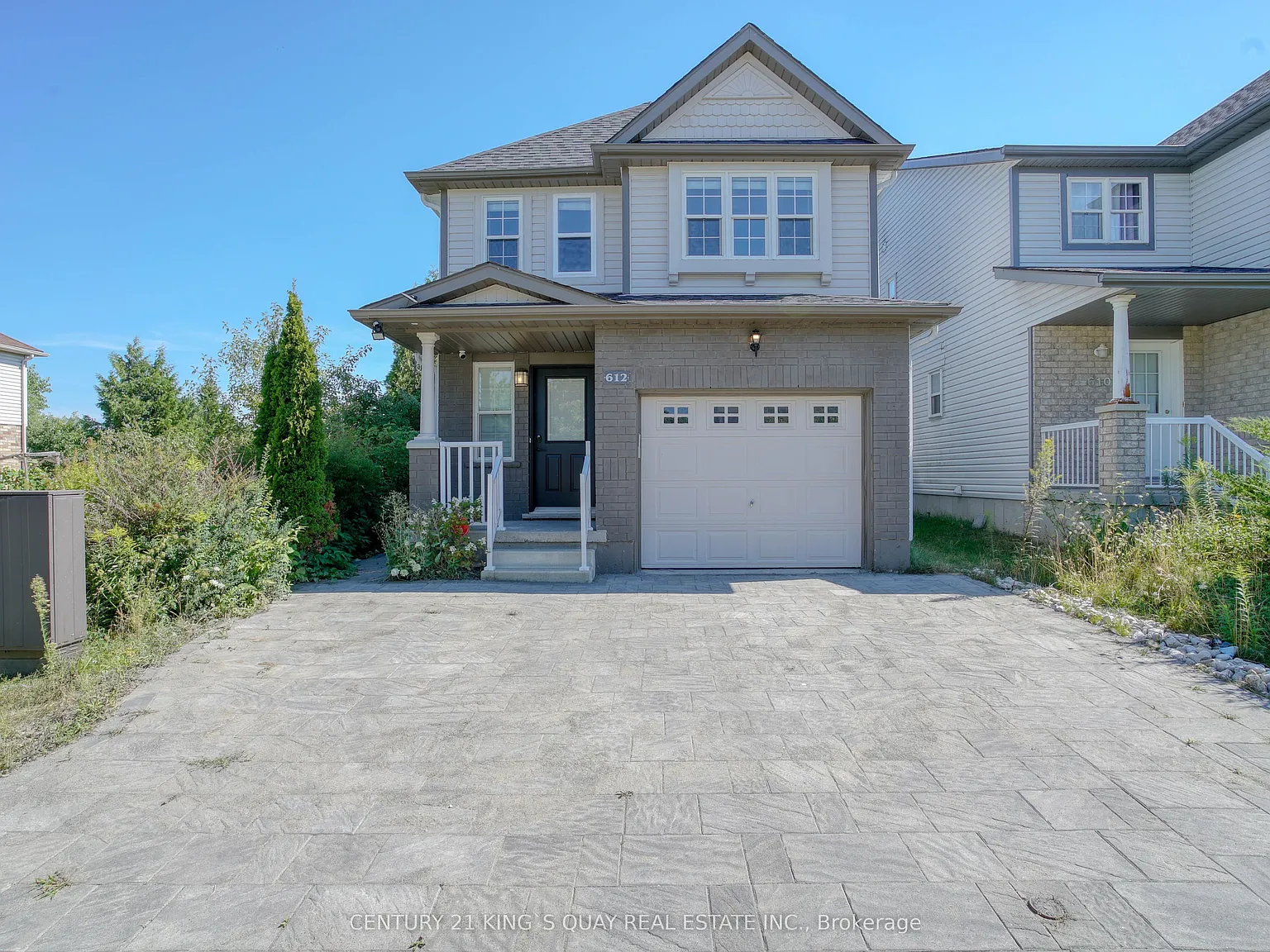 4 bed, $3,200 — Photo 1