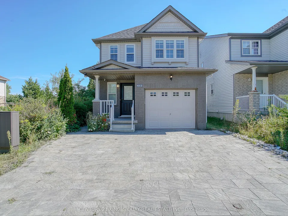612 Winterberry Ave