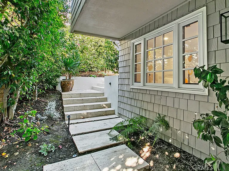 1010 Emerald Bay — Photo 64