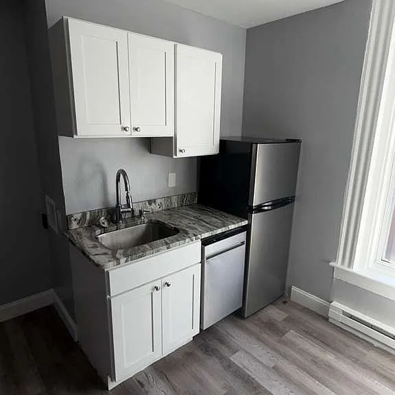 460 Main St #11A — Photo 1