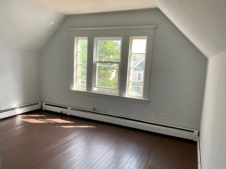 782-784 Orange St. — Photo 14