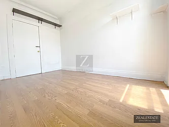 Rented by ZealEstate Group Inc