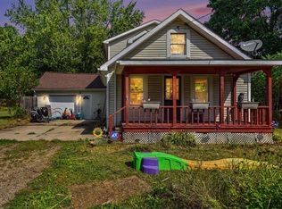 7043 Liggett St, Kalamazoo, MI 49048