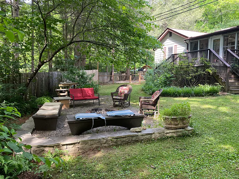 65 Walker Cove Rd — Photo 21