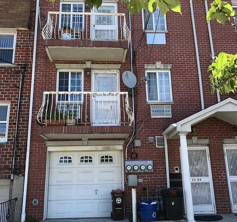 1st image of 22-09 119th St
