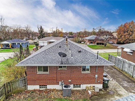 4th image of 1641 Windemere Dr