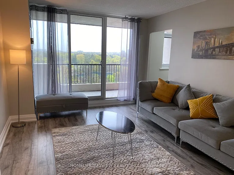 7811 Yonge St #1207 — Photo 13