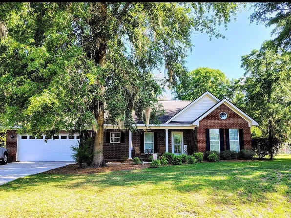 104 Riley Ct, Springfield, GA 31329