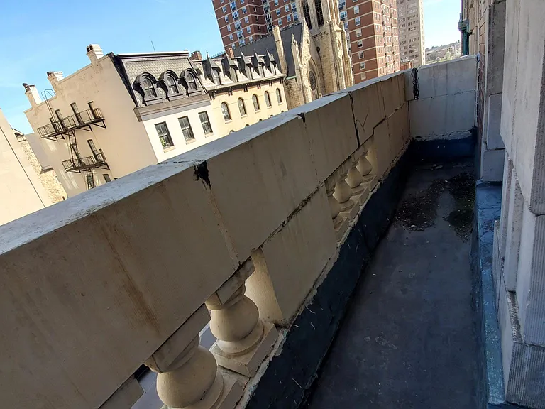 1 E Chase St #310 — Photo 6
