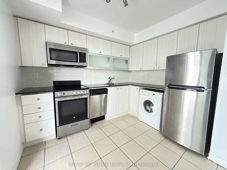 275 Yorkland Rd #2803 — Photo 12