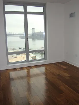 Rented by Camhi NYC Realty Inc | media 42