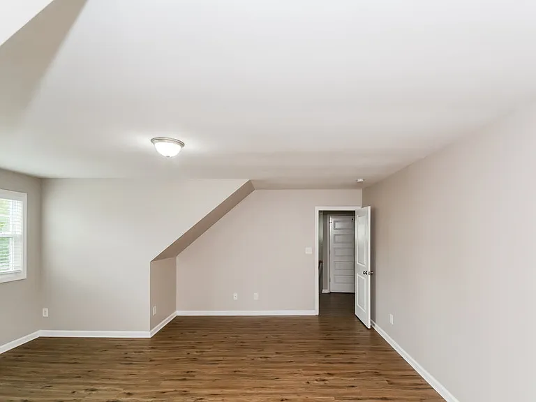 1218 Braemar Highland Dr — Photo 6