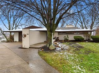 886 Walter Ct, Tallmadge, OH 44278