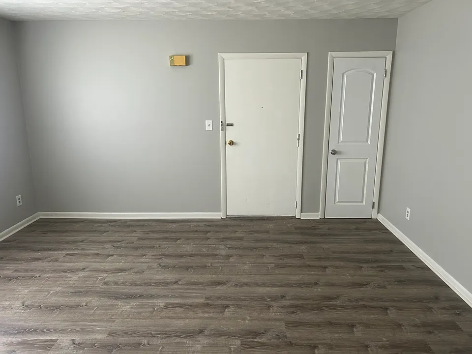 1726 Bonnyville Blvd #3