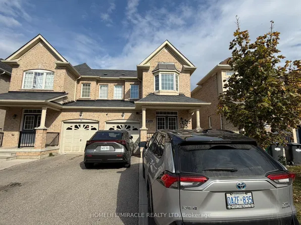 12 Gower Cres #Basement, Brampton, ON L6R 0R8