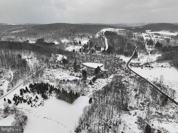 5th image of 1-0 Holbrook Rd