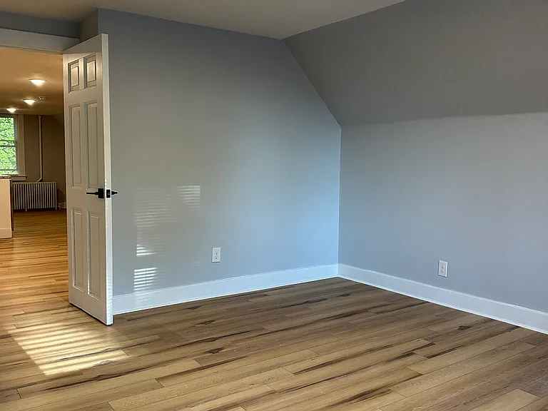 704 Arthur St #2 — Photo 11