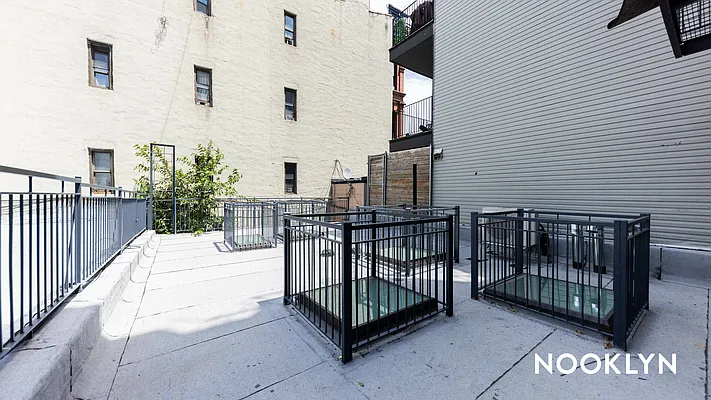 Rented by Nooklyn NYC LLC | media 53