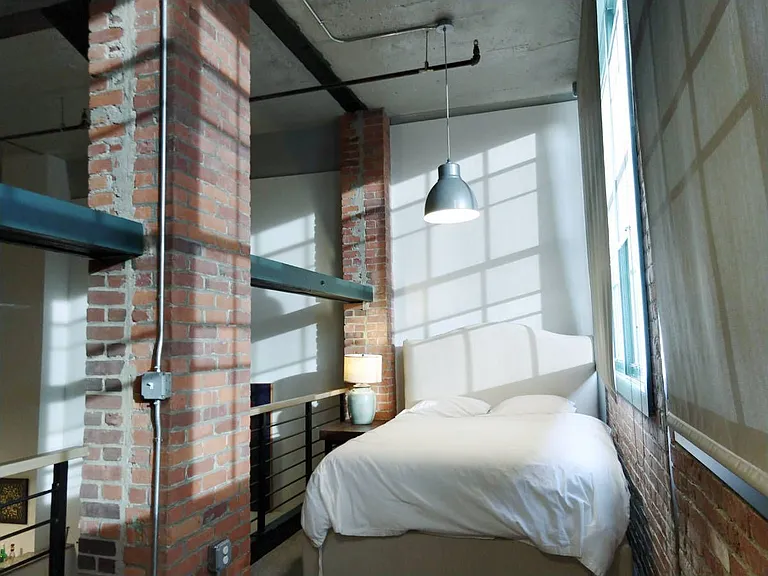 Capewell Lofts — Photo 8