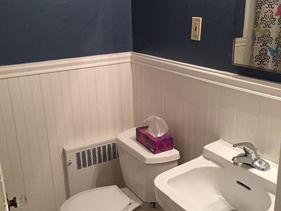 4th image of 870 Windermere Ave #1