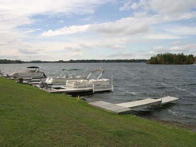 2nd image of 37 Castleview Ct