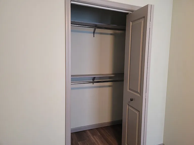 127 Boston Ct — Photo 19