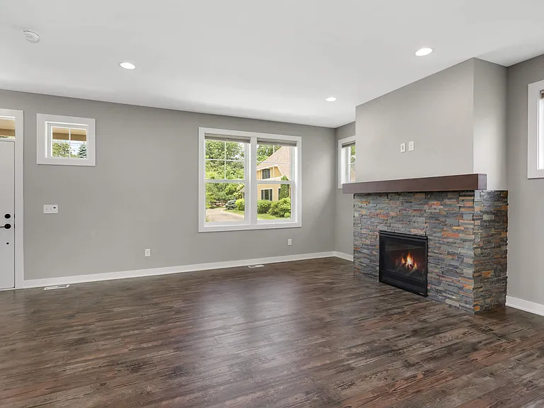 15590 Duck Trail Ln — Photo 7
