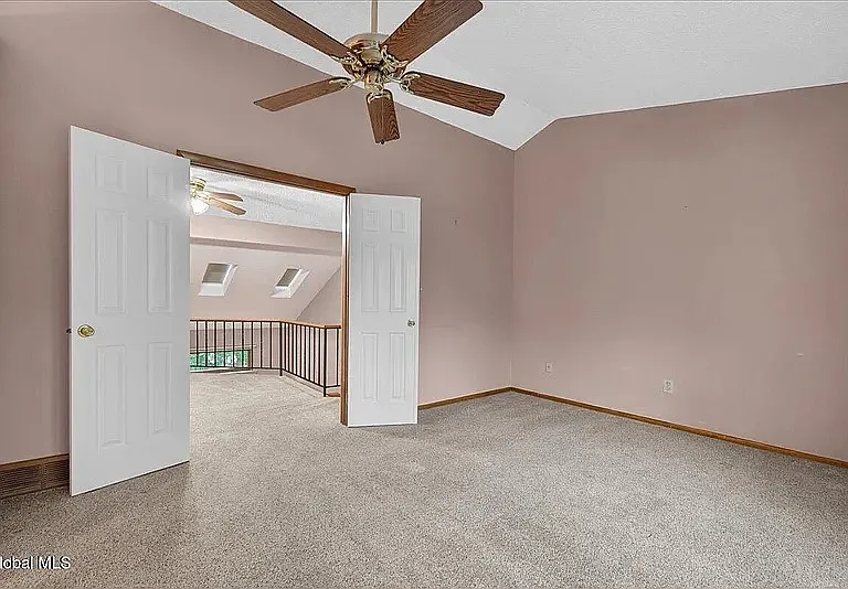 112 Stoney Creek Dr — Photo 19