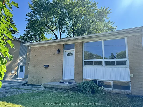 21 Davis Rd #LOWER Photo 1