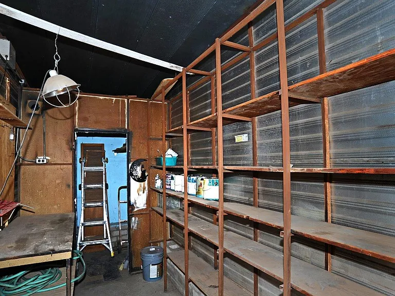 3326 E Elida St — Photo 30