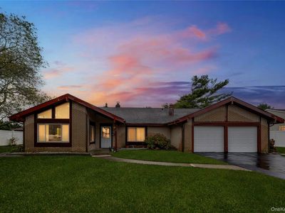 22 Mansfield Drive, Massapequa Park, NY, 11762
