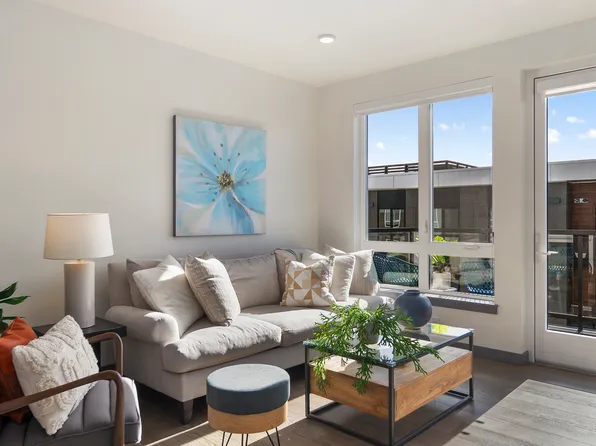 11903 NE 128th St, Kirkland, WA 98034