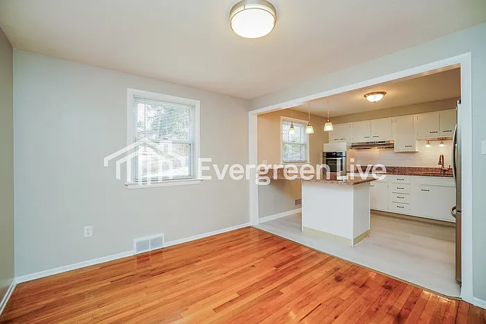614 Fort Couch Rd — Photo 4