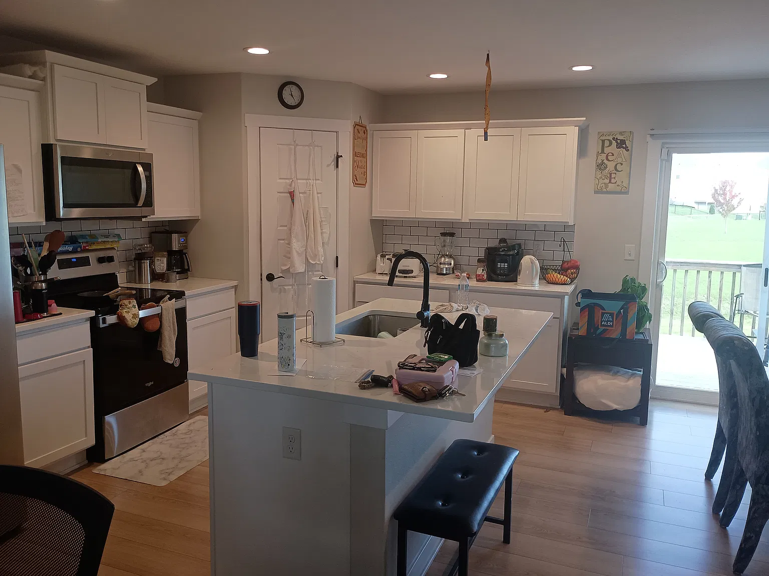 1210 NW Mill Springs Dr — Photo 4