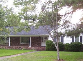 1608 Canterbury Rd, Tarboro, NC 27886