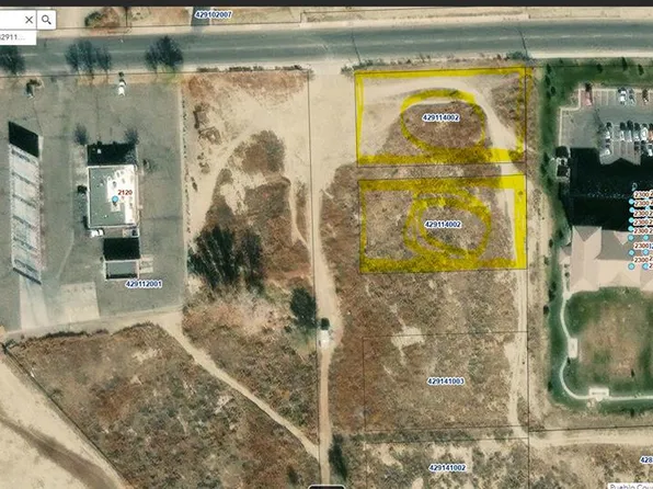 2 Oakshire Ln, Pueblo, CO 81001