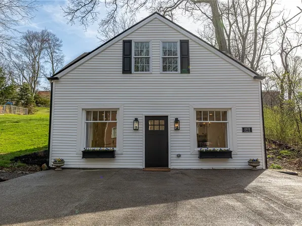 4978 S Pioneer Rd, Gibsonia, PA 15044