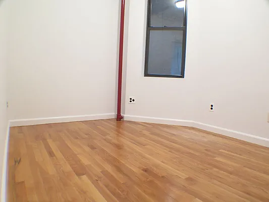 Rented by Glasser Realty LLC | media 18