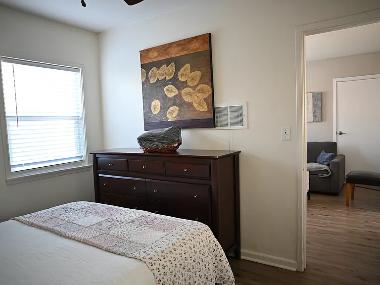 322 Loma Vista St #C — Photo 5