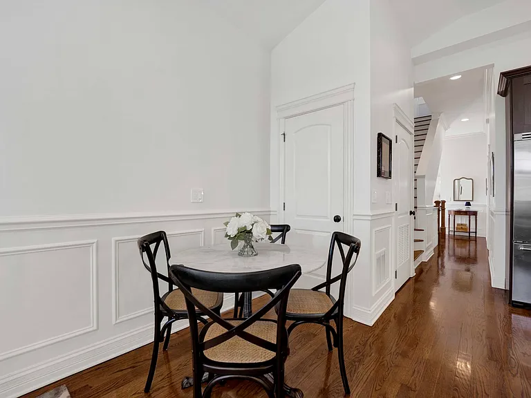1520 W Diversey Pkwy #3 — Photo 10